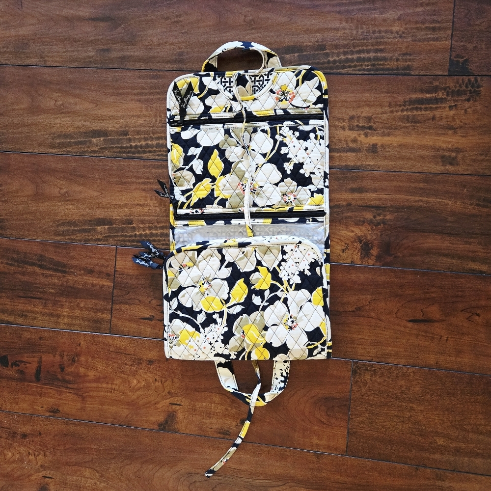 Vera Bradley English Meadow Yellow Hanging Organizer Travel Cosmetic Case Bag - Picture 5 of 11